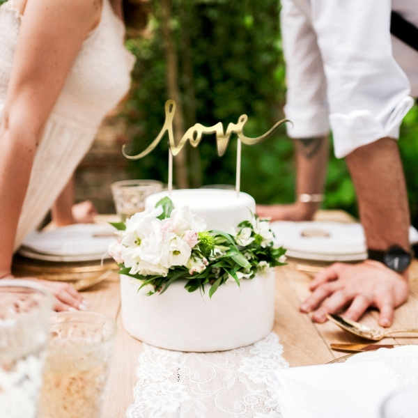 Cake Topper - love - Gold